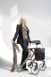 Preview: Rehasense Space LX, der Leichtgewichtsrollator im einzigartigen Cheetah-Design